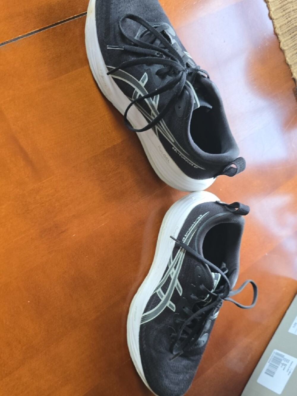 Womens Asics Gel Cumulus 27, Size 10 - Picture 4 of 7